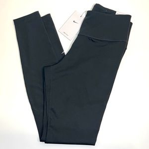 Nike training women’s